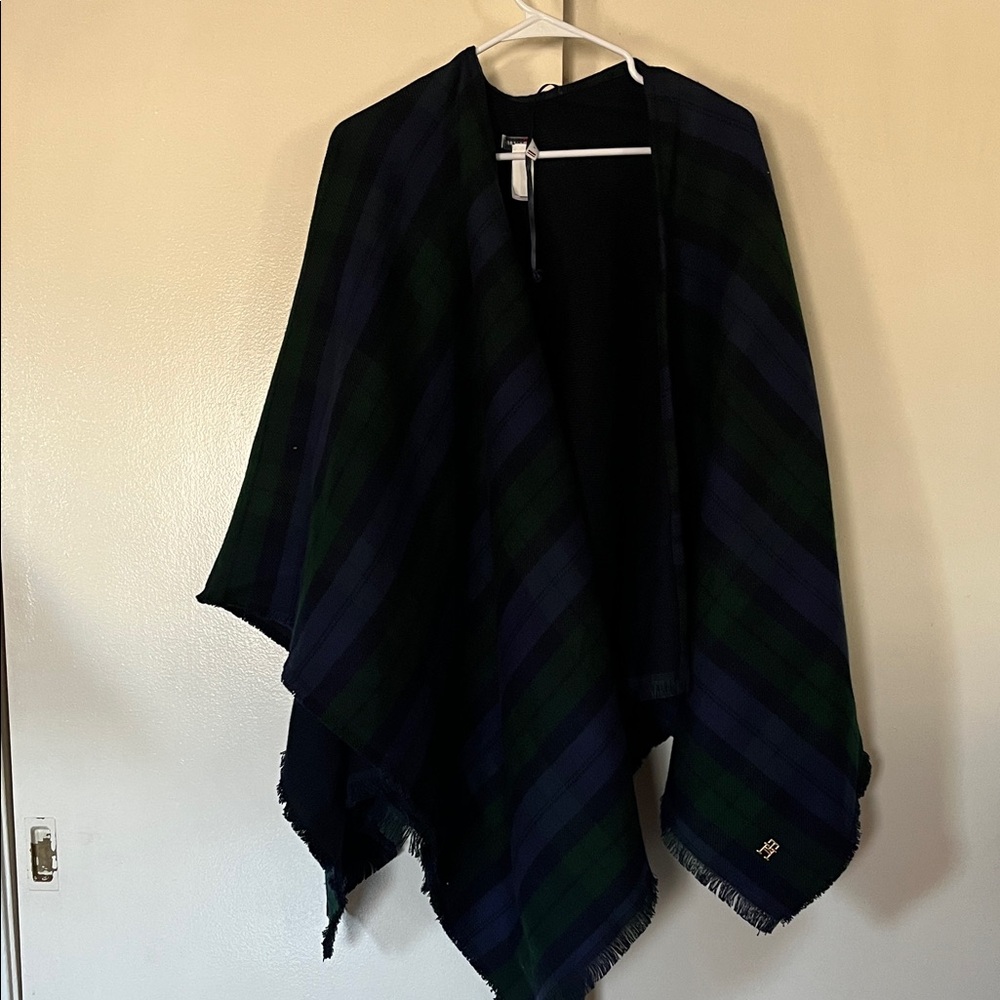 Brand new tommy Hilfiger Navy and Forest Green Plaid Cape